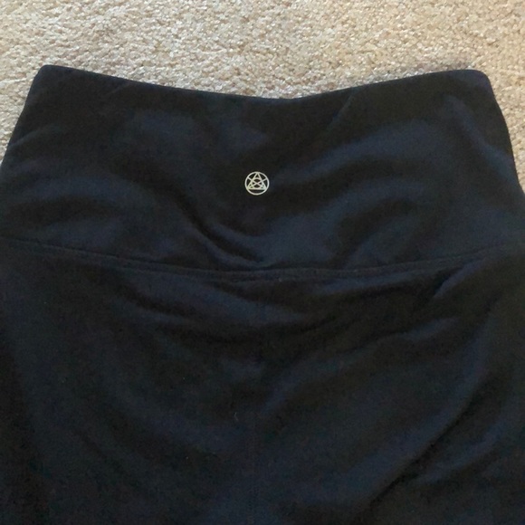 Black leggings - Picture 2 of 4